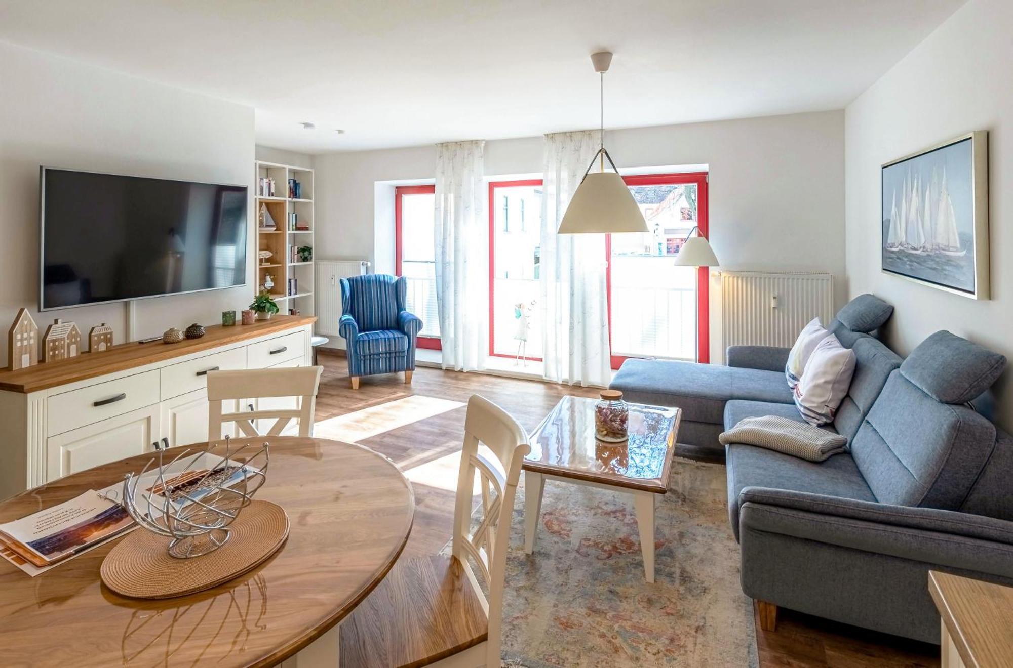 City Apartment An Der Georgenkirche Варен Екстериор снимка
